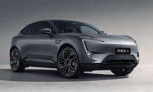 中国人保携手阿维塔（重庆）汽车购车嘉年华