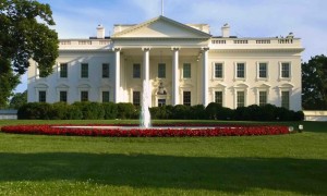 中国：美国对华加征高额关税说明部分美国人“已失去理智”