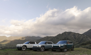 Rivian R2预订单破10万辆大关