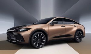 中国人保携手桐庐八佰里汽车线上团购会