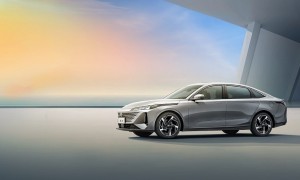 中国人保携手嘉兴国跃汽车线上团购会