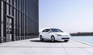 中国人保携手浙江吉泽汽车购车嘉年华