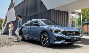 中国人保携手桐庐金茂汽车线上团购会