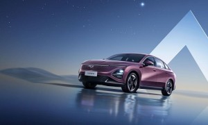 中国人保携手嘉兴五菱汽车线上团购会