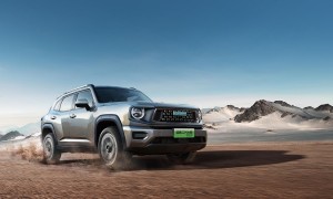 中国人保携手桐乡锦云汽车线上团购会