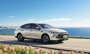 中国人保携手杭州比亚迪盛世新景汽车购车嘉年华